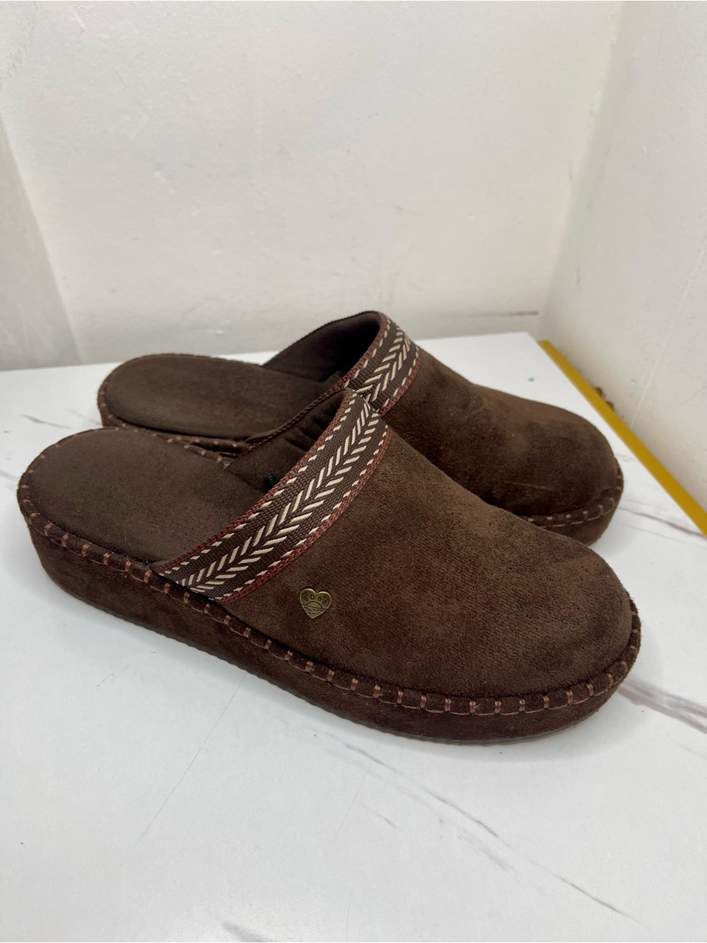 Skechers Brown Chocolate Suede Slip-On Clog Mule with Braided Trim Size 8 - Picture 6 of 13